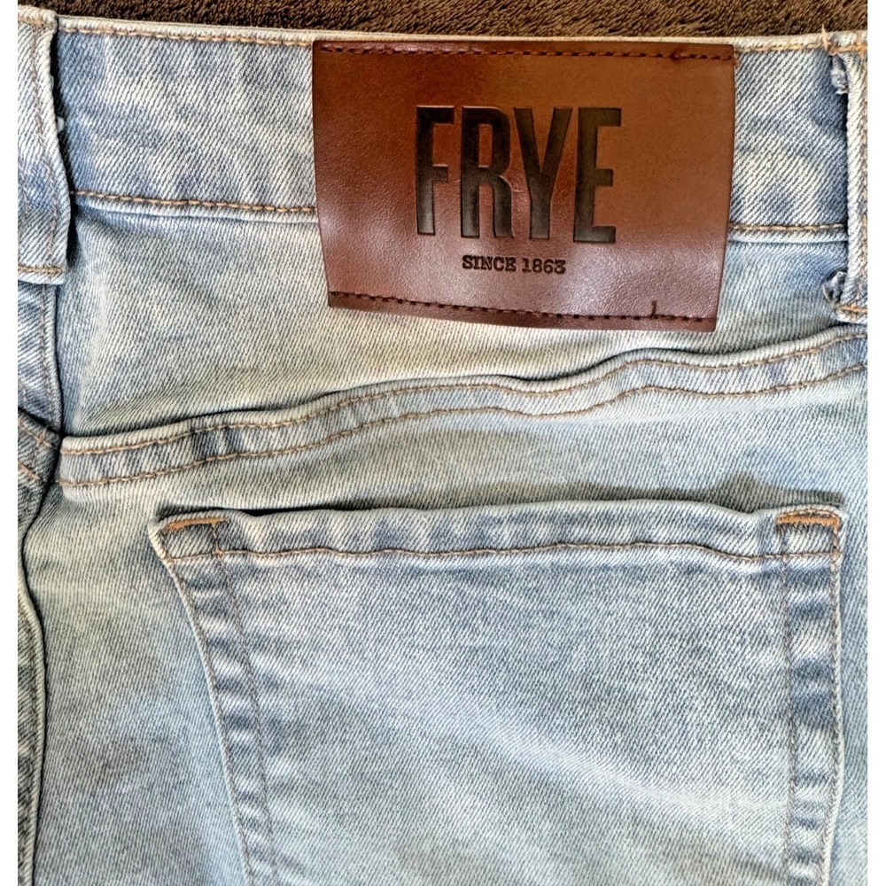 Frye Jeans Women 6/28 Light Stonewash Blue Straight Leg Western Cowgirl Casual - Picture 6 of 16
